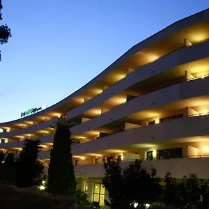 festival-village-apartments.catalonia-hotels.com/